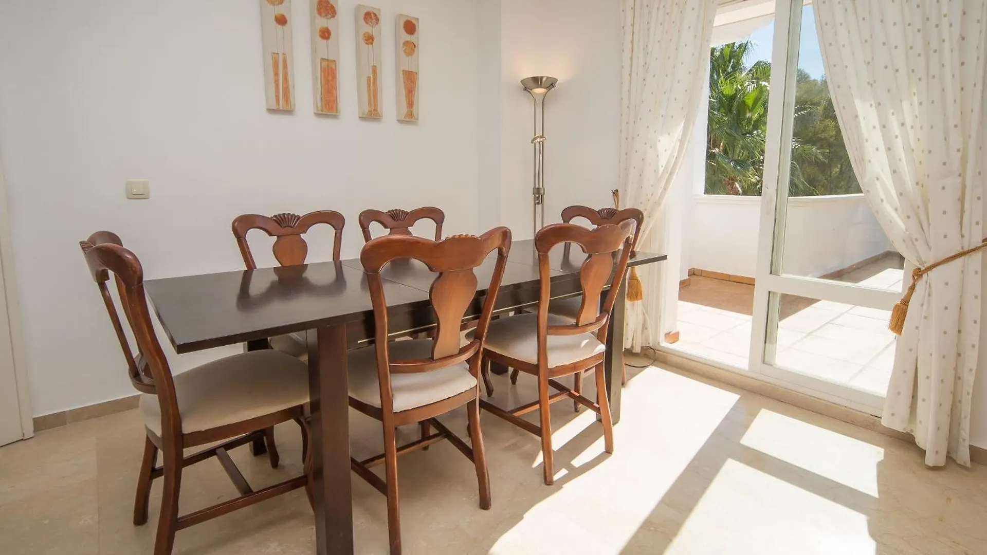 Casares Real J6 아파트 스페인